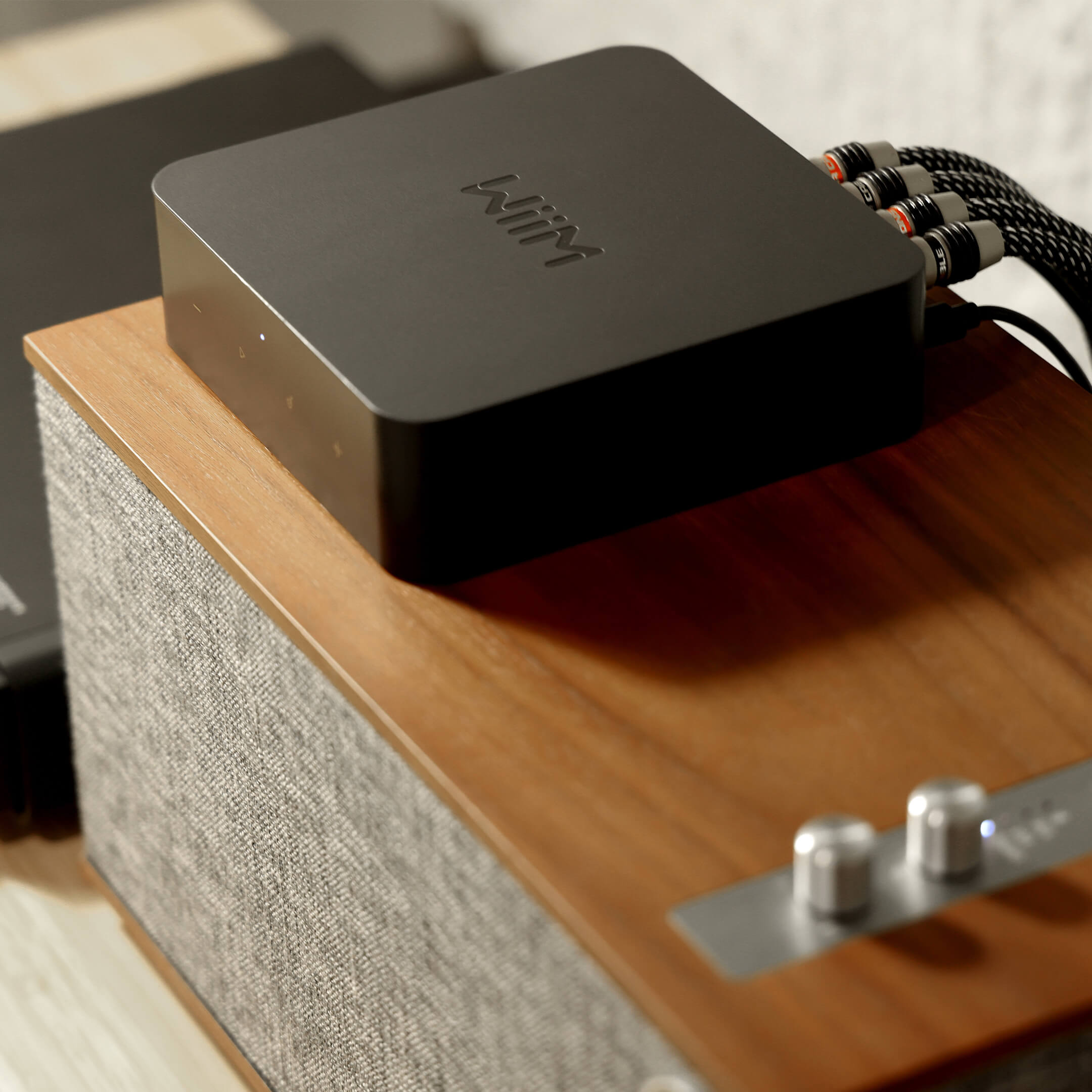 Henley Audio | Pro Plus Streamers |